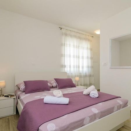 Privat Room Luka Zadar Buitenkant foto