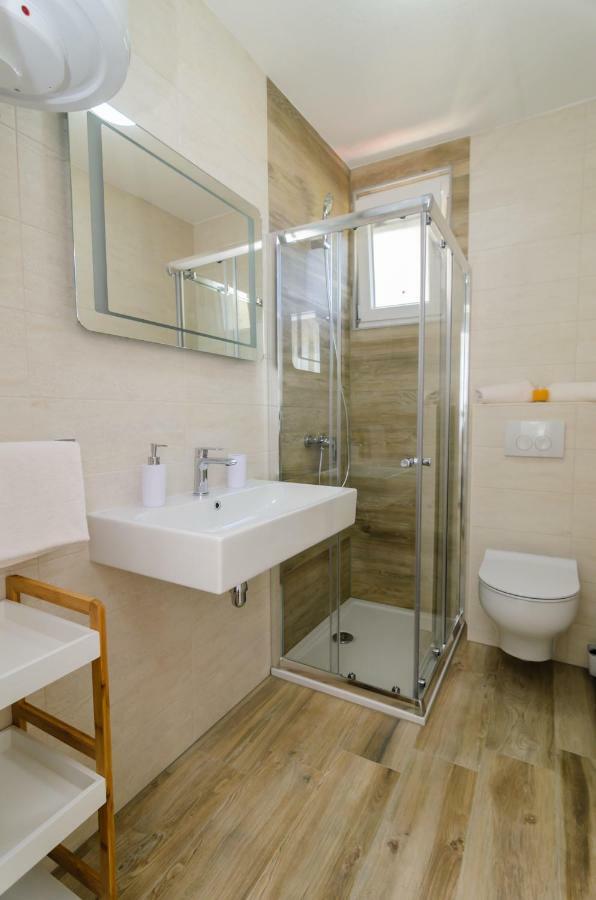 Privat Room Luka Zadar Buitenkant foto