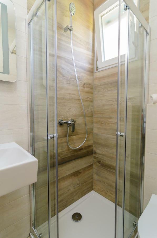 Privat Room Luka Zadar Buitenkant foto